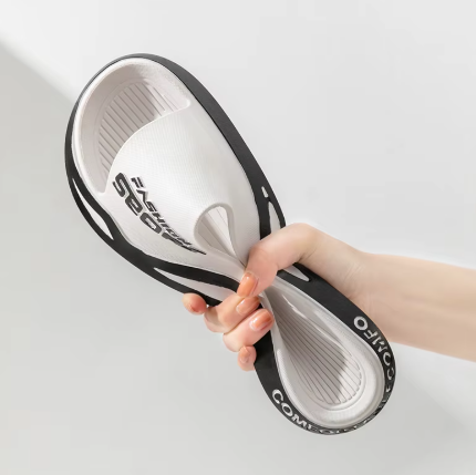 Claquettes moderne sport