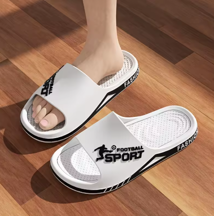 Claquettes moderne sport